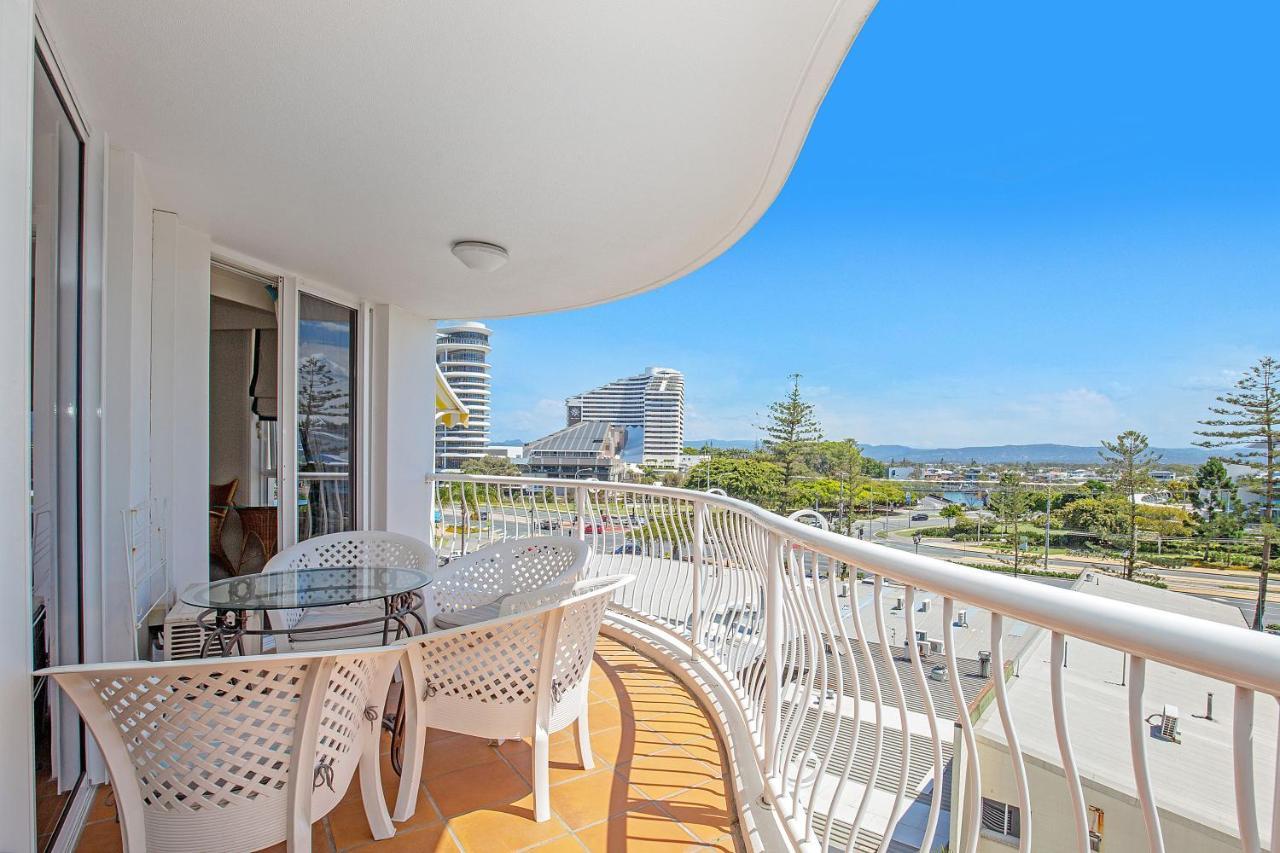 Broadbeach Gold Coast Extérieur photo
